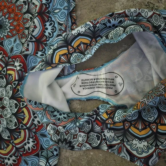 Buy 2~50% Off!!Paisley Womens Medium Tankini - Picture 6 of 6